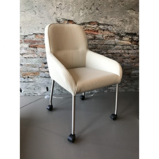 Woonstijl van leren eetkamerstoelen