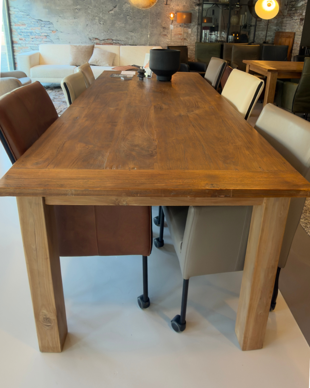 Houten eettafel Floris 160 cm