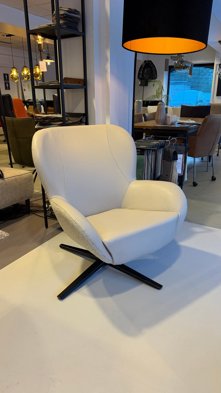 Bree's New World fauteuil Legendary leer stof